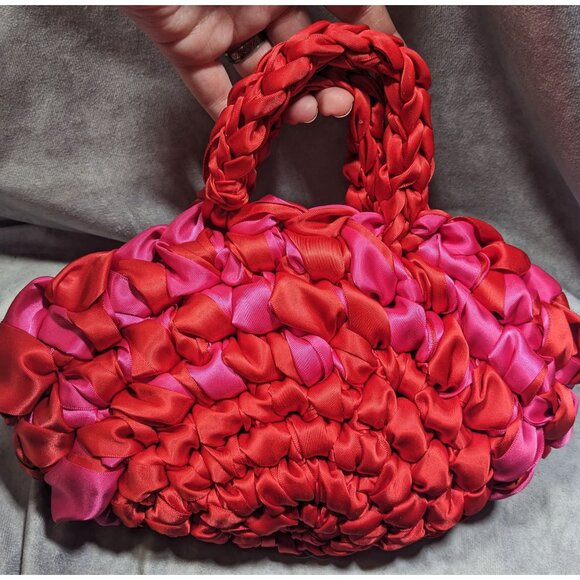 Isla Risa Nest Lipstick Red And Hot Pink Handbag - Picture 6 of 8